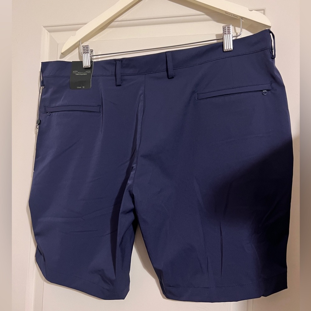 Bloomingdale’s $108 The Men’s Store Blue Nylon Golf Shorts Athletic Resort